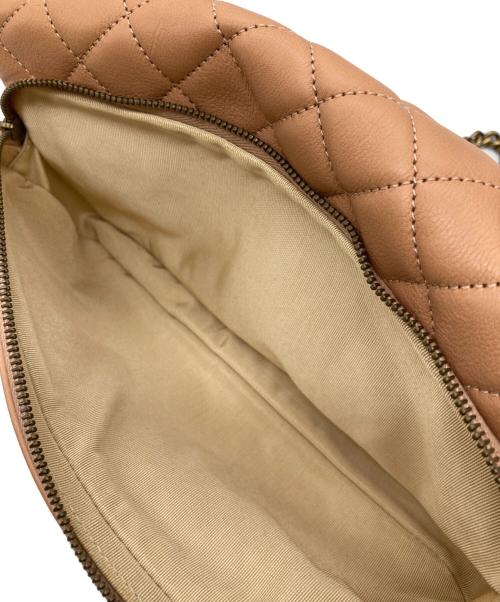 CHANEL（シャネル）CHANEL (シャネル) CCクラウン チェーンショルダーバッグ ベージュ サイズ:-の古着・服飾アイテム