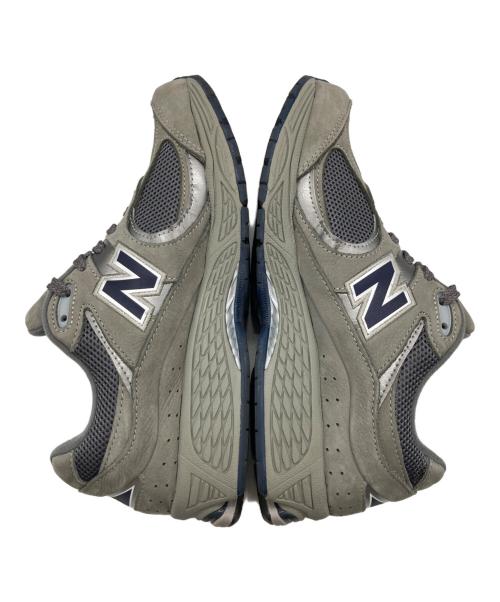 NEW BALANCE（ニューバランス）NEW BALANCE (ニューバランス) NEW BALANCE M2002RV1 ローカットスニーカー CASTLEROCK with NATU サイズ:US9の古着・服飾アイテム