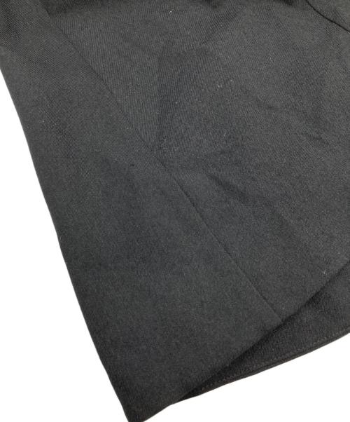 YUMI KATSURA（ユミカツラ）YUMI KATSURA (ユミカツラ) CELFORD (セルフォード) ローズユミカラーAラインワンピース ブラック サイズ:36の古着・服飾アイテム