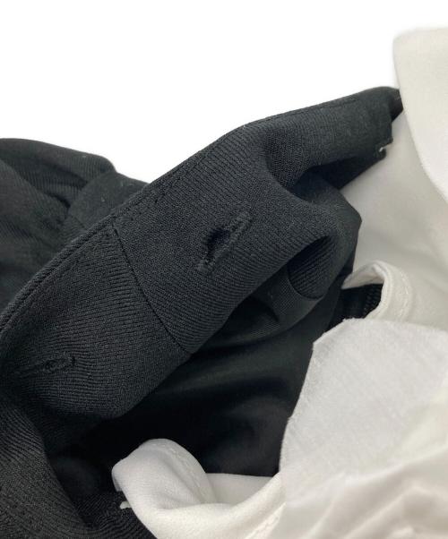 YUMI KATSURA（ユミカツラ）YUMI KATSURA (ユミカツラ) CELFORD (セルフォード) ローズユミカラーAラインワンピース ブラック サイズ:36の古着・服飾アイテム