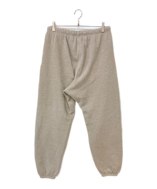 FOG ESSENTIALS（フィアオブゴッド エッセンシャル）FOG ESSENTIALS (フィアオブゴッド エッセンシャル) SWEAT PANTS グレー サイズ:Mの古着・服飾アイテム