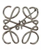 LOEWEロエベ）の古着「Anagram brooch in metal」｜パラジウム