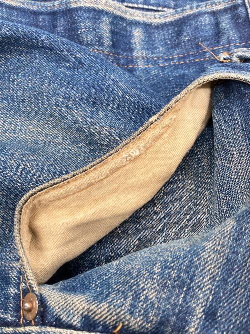 LEVI'S（リーバイス）LEVI'S (リーバイス) 66前期 501 デニムパンツ インディゴ サイズ:W38L34の古着・服飾アイテム