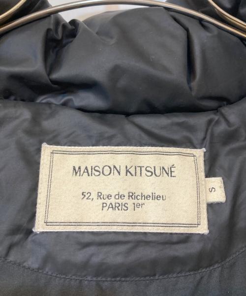 maison kitsune（メゾンキツネ）maison kitsune (メゾンキツネ) ダウンジャケット ブラック サイズ:Sの古着・服飾アイテム