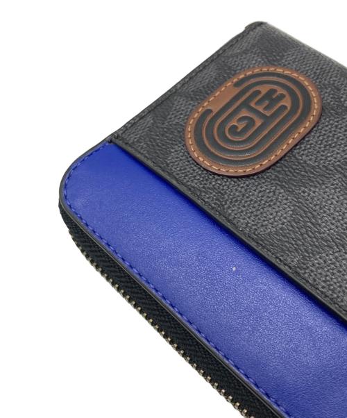 COACH（コーチ）COACH (コーチ) ペイサーコレクション シグネチャー レザー ラウンドファスナー 長財布 ブラックの古着・服飾アイテム