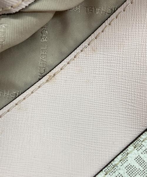 MICHAEL KORS（マイケル・コース）MICHAEL KORS (マイケル・コース) ジェット セット アイテム ラージ イーストウェスト ジップ チェーン クロスボデイ ピンク×ホワイト サイズ:なしの古着・服飾アイテム