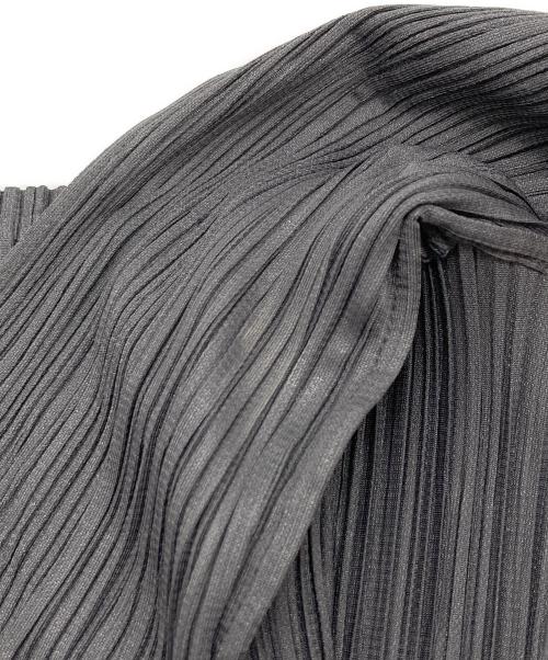 PLEATS PLEASE（プリーツプリーズ）PLEATS PLEASE (プリーツプリーズ) プリーツプルオーバーブラウス グレー サイズ:3の古着・服飾アイテム