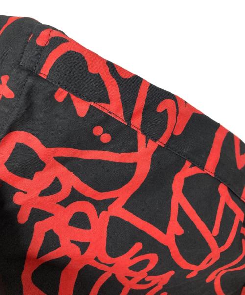 COMME des GARCONS SHIRT（コムデギャルソンシャツ）COMME des GARCONS SHIRT (コムデギャルソンシャツ) SUPREME (シュプリーム) Graphic Shirt ブラック×レッド サイズ:Ｌの古着・服飾アイテム