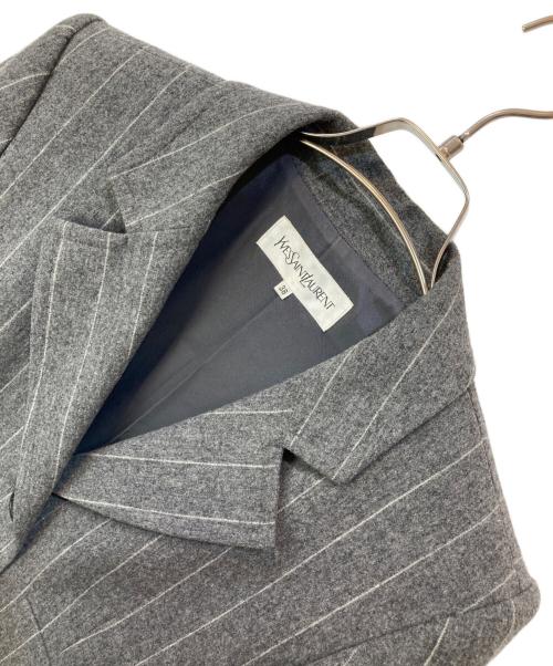 Yves Saint Laurent（イヴサンローラン）Yves Saint Laurent (イヴサンローラン) ウール スカートスーツ グレー サイズ:38の古着・服飾アイテム