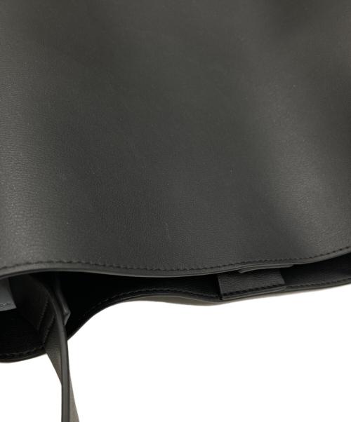 EPOR（エポール）EPOR (エポール) Y BAG Shoulder L ブラックの古着・服飾アイテム