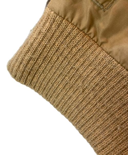 Eddie Bauer（エディーバウアー）Eddie Bauer (エディーバウアー) ハーフジップダウンプルオーバー ベージュ サイズ:なしの古着・服飾アイテム