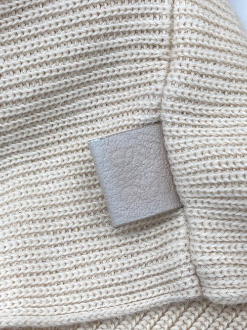 LOEWE（ロエベ）LOEWE (ロエベ) 21SS コットン カットアウト ニットセーター ベージュ サイズ:XSの古着・服飾アイテム