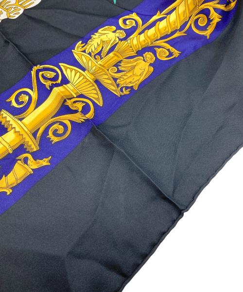 HERMES（エルメス）HERMES (エルメス) アトランティス大陸 カレ90 シルクスカーフ ブラック×ゴールド サイズ:-の古着・服飾アイテム