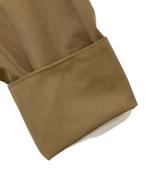 AIGLE（エーグル）AIGLE (エーグル) 透湿防水 リラックスフィットフーデッドジャケット ベージュ サイズ:Sの古着・服飾アイテム