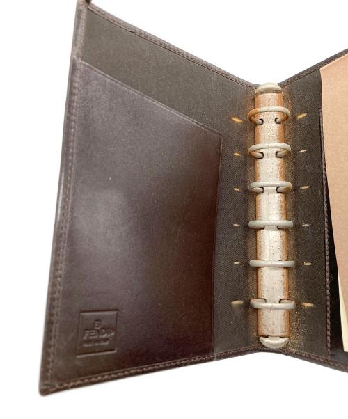 FENDI（フェンディ）FENDI (フェンディ) ズッカ柄 手帳カバー ブラウン サイズ:-の古着・服飾アイテム