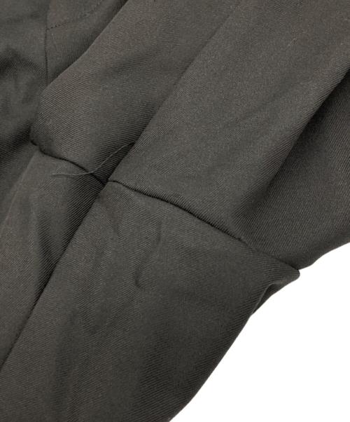 keep being you（キープビーイングユー）keep being you (キープビーイングユー) 2WAYサスツキワイドパンツ ブラック サイズ:Fの古着・服飾アイテム