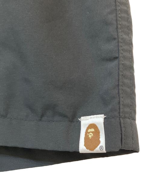 A BATHING APE（アベイシングエイプ）A BATHING APE (アベイシングエイプ) Tiger Beach Shorts ブラック サイズ:Lの古着・服飾アイテム