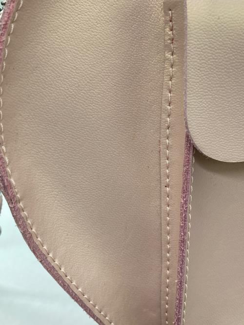 Dr.Martens（ドクターマーチン）Dr.Martens (ドクターマーチン) ハート型バッグ パウダーピンク（数量限定カラー） サイズ:-の古着・服飾アイテム