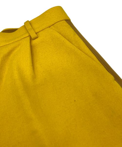 sacai（サカイ）sacai (サカイ) ウールクロップドサイドラインパンツ イエロー サイズ:2の古着・服飾アイテム
