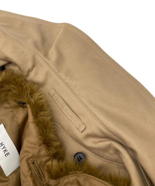 HYKE（ハイク）HYKE (ハイク) ファーライナー付きトレンチコート ベージュ サイズ:1の古着・服飾アイテム