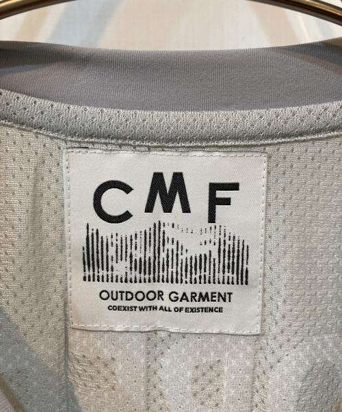 CMF OUTDOOR GARMENT（コンフィーアウトドアガーメント）CMF OUTDOOR GARMENT (コンフィーアウトドアガーメント) BMX TEE グレー×ホワイト サイズ:XLの古着・服飾アイテム