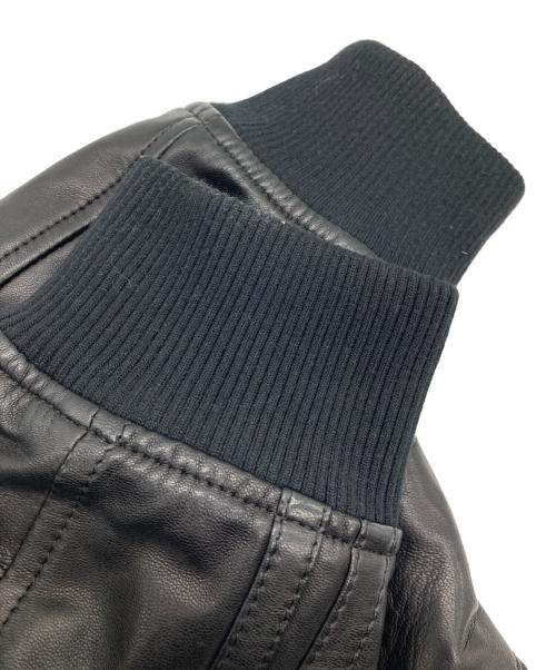 BURBERRY BLACK LABEL（バーバリーブラックレーベル）BURBERRY BLACK LABEL (バーバリーブラックレーベル) ラムレザージャケット ブラック サイズ:Mの古着・服飾アイテム