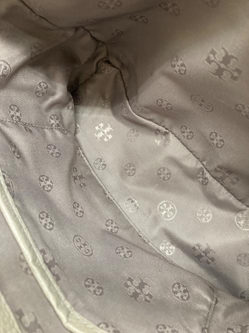 TORY BURCH（トリーバーチ）TORY BURCH (トリーバーチ) ブリテン チェーントートバッグ ベージュ サイズ:-の古着・服飾アイテム