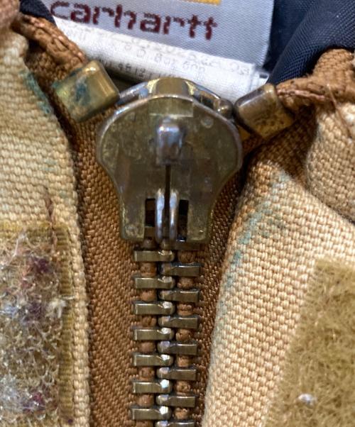 CarHartt（カーハート）CarHartt (カーハート) ダックジャケット ベージュ サイズ:42の古着・服飾アイテム