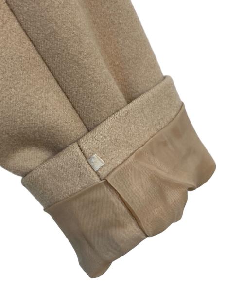 BURBERRY BLUE LABEL（バーバリーロンドンブルーレーベル）BURBERRY BLUE LABEL (バーバリーロンドンブルーレーベル) ウールダブルコート ベージュ サイズ:38の古着・服飾アイテム