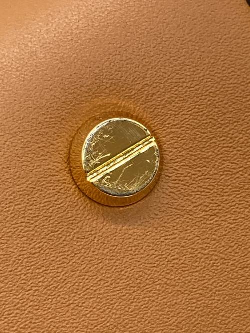 MCM（エムシーエム）MCM (エムシーエム) Small Munchen(スモールミュンヘン)トート ヴィセトス cognac サイズ:-の古着・服飾アイテム