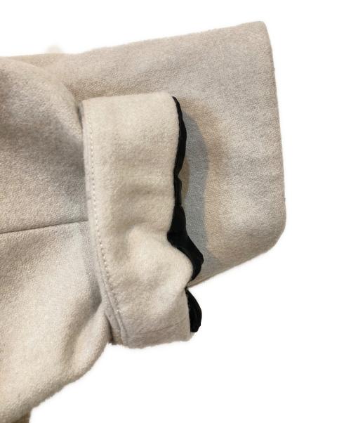 WOOLRICH（ウールリッチ）WOOLRICH (ウールリッチ) SIDELINE 2in1/サイドラインダウン フードコート アイボリー サイズ:Sの古着・服飾アイテム