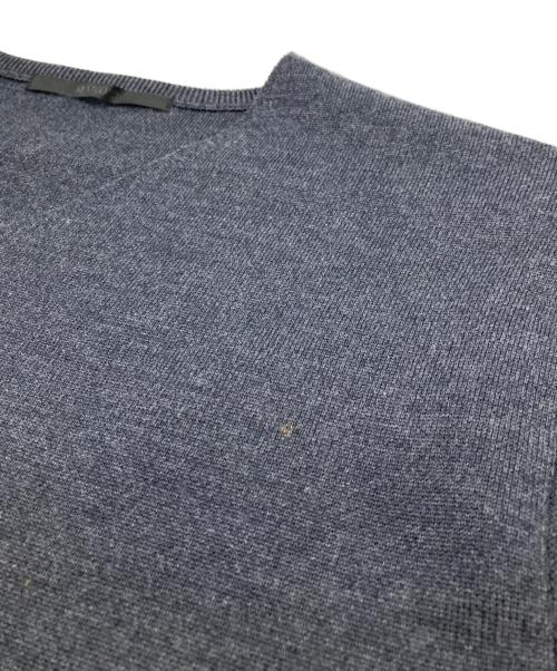 AP STUDIO（エーピーストゥディオ）AP STUDIO (エーピーストゥディオ) WOOL SMOOTH V/N P/O(ウールスムースブイネックプルオーバー) グレー サイズ:-の古着・服飾アイテム