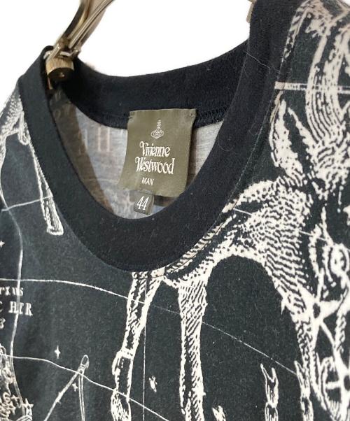 Vivienne Westwood man（ヴィヴィアン ウェストウッド マン）Vivienne Westwood man (ヴィヴィアン ウェストウッド マン) 星座プリントTシャツ ブラック サイズ:44の古着・服飾アイテム