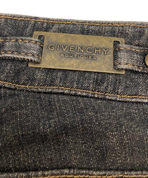 GIVENCHY BOUTIQUES（ジバンシー ブティックス）GIVENCHY BOUTIQUES (ジバンシー ブティックス) フレアデニム ブラック サイズ:38の古着・服飾アイテム