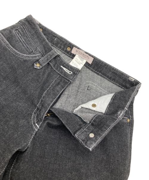 GIVENCHY BOUTIQUES（ジバンシー ブティックス）GIVENCHY BOUTIQUES (ジバンシー ブティックス) フレアデニム ブラック サイズ:36の古着・服飾アイテム