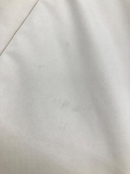 BURBERRY GOLF（バーバリーゴルフ）BURBERRY GOLF (バーバリーゴルフ) 中綿コート アイボリー サイズ:Mの古着・服飾アイテム