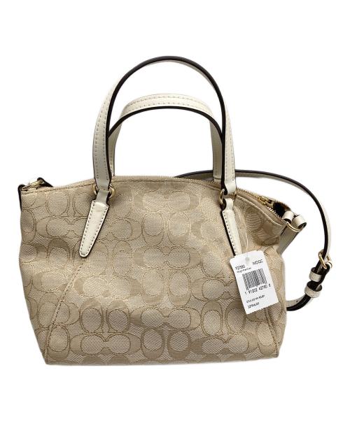 COACH（コーチ）COACH (コーチ) アウトライン シグネチャー ミニ ケルシー サッチェル バッグ ベージュ サイズ:なしの古着・服飾アイテム
