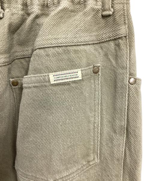 COMFORTABLE REASON（コンフォータブルリーズン）COMFORTABLE REASON (コンフォータブルリーズン) ADE DENIM SLACKS（ デニムスラックス） ベージュ サイズ:FREEの古着・服飾アイテム