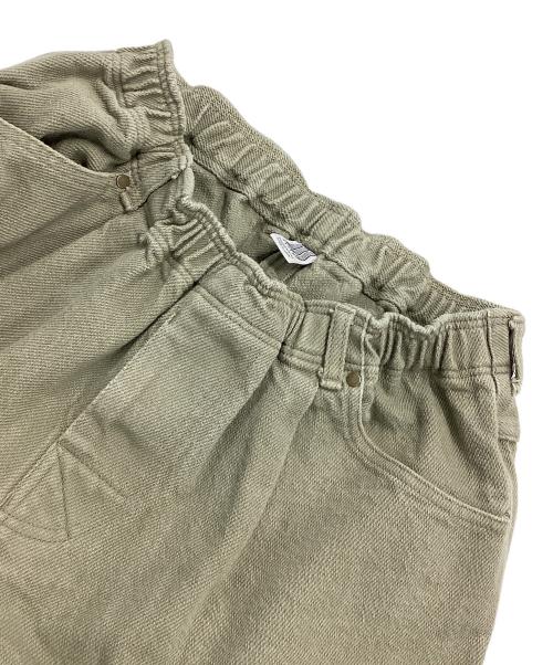 COMFORTABLE REASON（コンフォータブルリーズン）COMFORTABLE REASON (コンフォータブルリーズン) ADE DENIM SLACKS（ デニムスラックス） ベージュ サイズ:FREEの古着・服飾アイテム