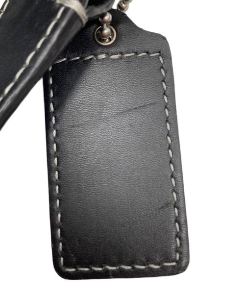 COACH（コーチ）COACH (コーチ) ソーホーシグネチャーラージホーボー バッグ ブラック サイズ:なしの古着・服飾アイテム