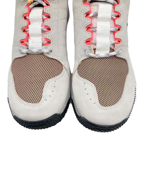 NIKE ACG（ナイキエーシージー）NIKE ACG (ナイキエーシージー) DOG MOUNTAIN /ドッグマウンテンハイカットスニーカー ホワイト サイズ:28.5の古着・服飾アイテム