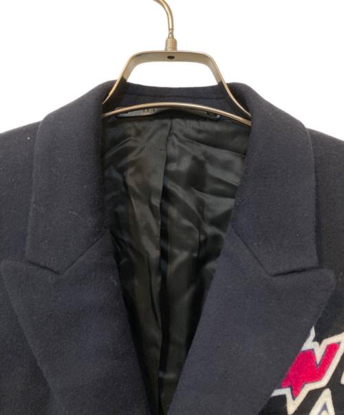 KRIS VAN ASSCHE（クリス ヴァン アッシュ）KRIS VAN ASSCHE (クリス ヴァン アッシュ) ワッペン装飾ウールテーラードジャケット ネイビー サイズ:50の古着・服飾アイテム
