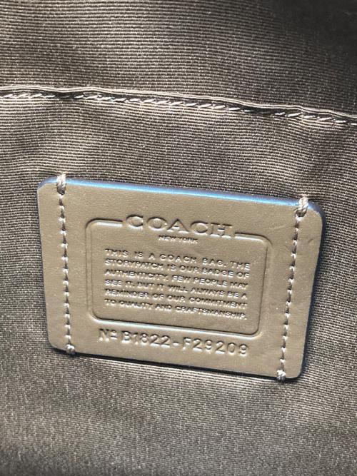 COACH（コーチ）COACH (コーチ) シグネチャー ショルダーバッグ ブラウン サイズ:なしの古着・服飾アイテム