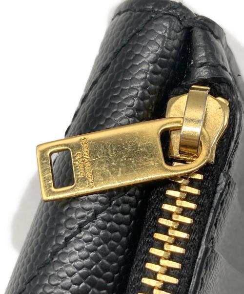 Yves Saint Laurent（イヴサンローラン）Yves Saint Laurent (イヴサンローラン) カサンドラ フラグメント フラップ カードケース ブラック サイズ:なしの古着・服飾アイテム