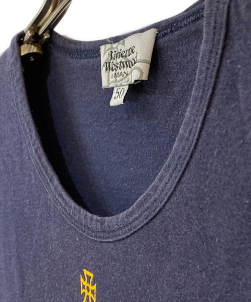Vivienne Westwood man（ヴィヴィアン ウェストウッド マン）Vivienne Westwood man (ヴィヴィアン ウェストウッド マン) ロゴTシャツ ネイビー サイズ:50の古着・服飾アイテム