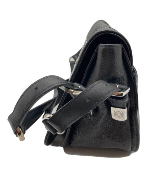 LOEWE（ロエベ）LOEWE (ロエベ) アナグラムスタッズロゴワンショルダーバッグ ブラック サイズ:なしの古着・服飾アイテム