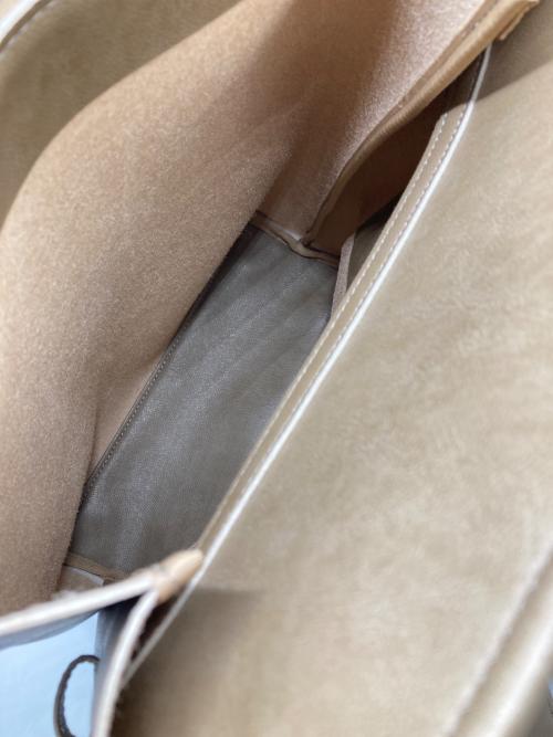 FUMIKODA（フミコダ）FUMIKODA (フミコダ) BILLY 2wayリュック M ベージュ サイズ:なしの古着・服飾アイテム