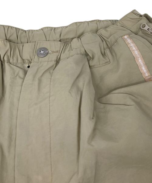 BlackEyePatch（ブラックアイパッチ）BlackEyePatch (ブラックアイパッチ) TIGHTBOOTH PRODUCTION (タイトブースプロダクション) TBEP CARGO PANTS/ TBEP カーゴパンツ ベージュ サイズ:Mの古着・服飾アイテム