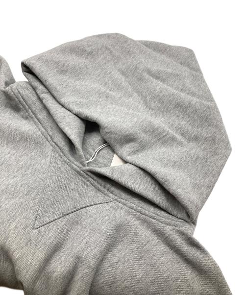 JIMMY CHOO（ジミーチュウ）JIMMY CHOO (ジミーチュウ) ERIC HAZE (エリック・ヘイズ) POGGY (ポギー) EH/P-HOODIE グレー サイズ:Lの古着・服飾アイテム