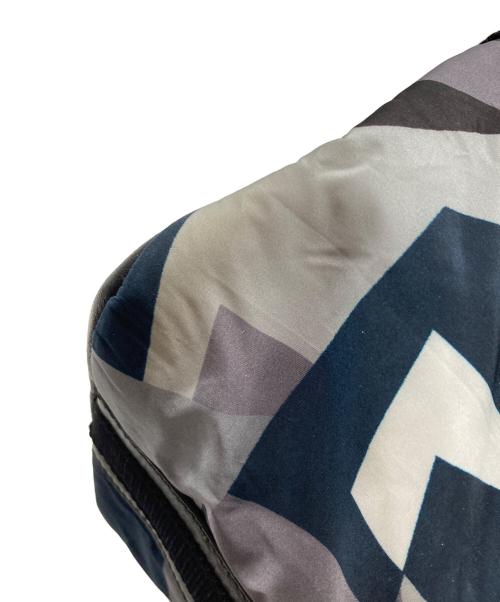 JIMMY CHOO（ジミーチュウ）JIMMY CHOO (ジミーチュウ) バルフォア アンソラシート カモフラージュプリント ナイロン 2WAYバッグ ブラック×グレー サイズ:なしの古着・服飾アイテム